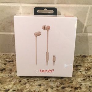 urbeats 3 NIB Never Opened Satin Gold